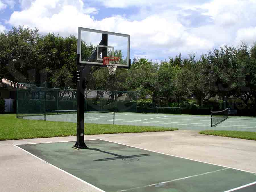 LAUREL LAKES Basketball Court